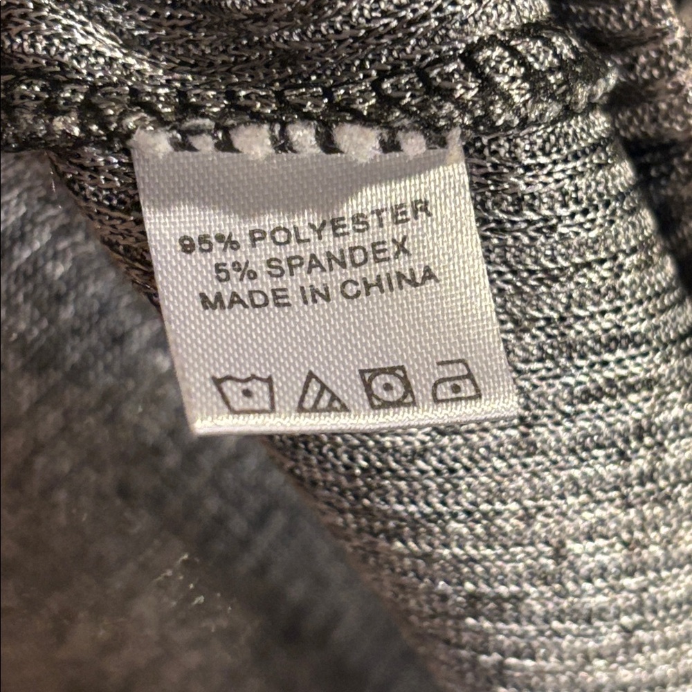 Chances R Top Size Small - Picture 6 of 6